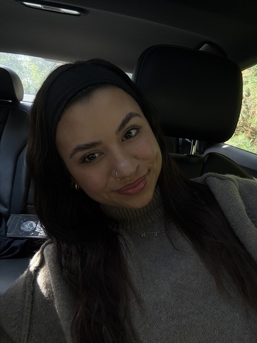 Selena B - URI Babysitter