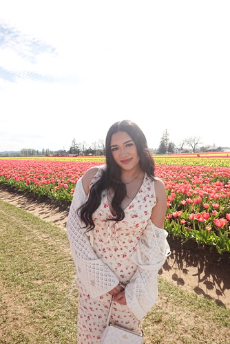 Julissa R - Charter College Babysitter