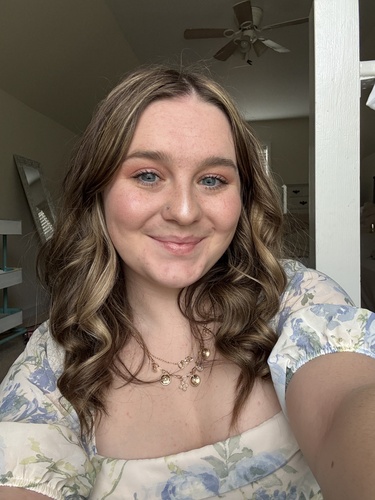 Erin S - UTK Babysitter