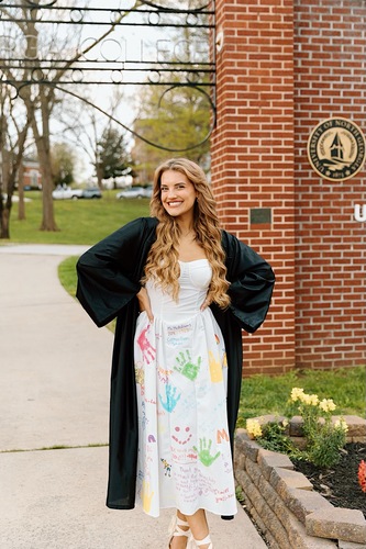 Emily M - UNG Babysitter