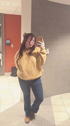 Mallory H - ICC Babysitter