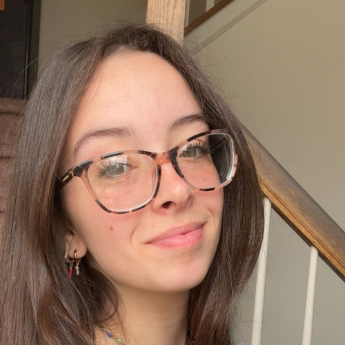 Kara C – Montgomery County Community College Student Seeking Babysitting Jobs