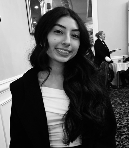 Ashley L - Middlesex Babysitter