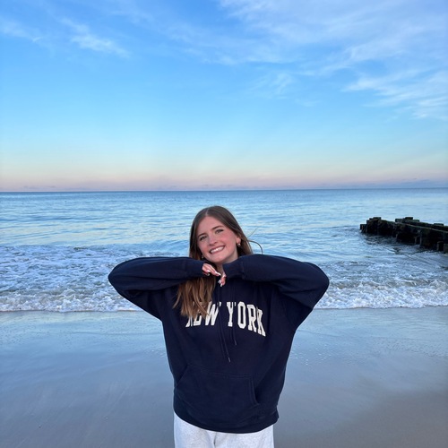 Paige S – Delaware Technical & Community College- Owens Student Seeking Babysitting Jobs