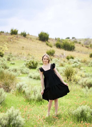 Erin W - Clarendon College  Babysitter