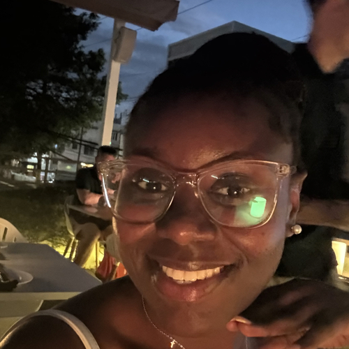 Jessica E - Broward Babysitter