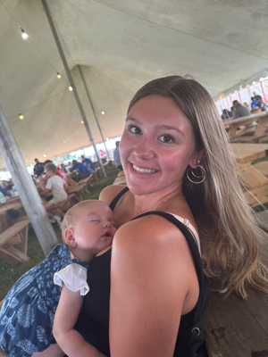 Myah N - UNI Babysitter