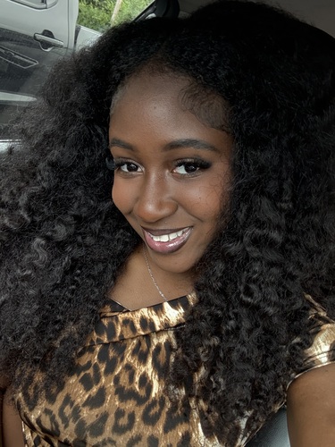 Ceniya R - UAlbany Babysitter