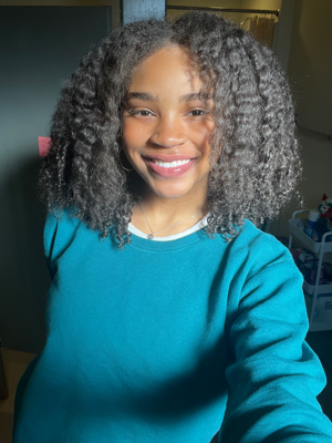 Ariel C - Belmont Babysitter