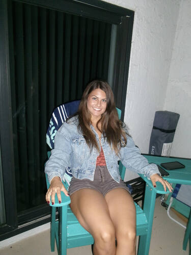 Allison C - UNF Babysitter