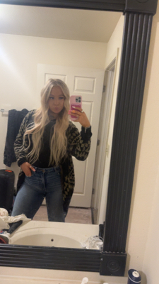 Lauren V - Tarleton Babysitter