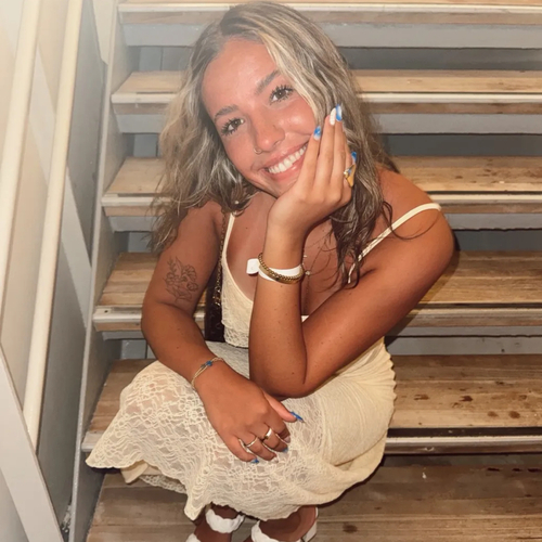 Giuliana C - KUMC Babysitter