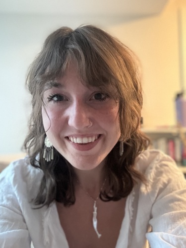 Zoe F - Whitman Babysitter