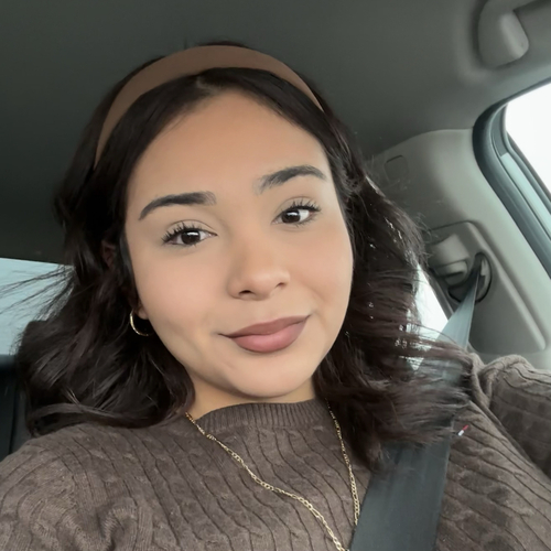 Jennifer M - Kaplan College-Bakersfield Babysitter