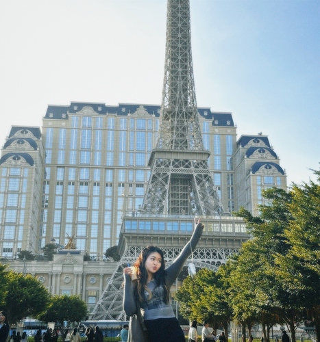 Hanna S - UIC Babysitter