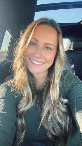 Sidney R - Findlay Babysitter