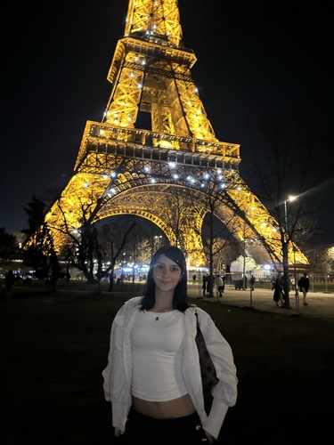 Brianna R - Valencia College Babysitter