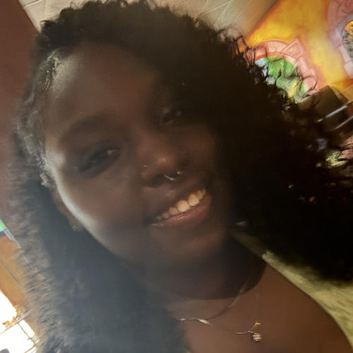 Kamyra M - Carthage Babysitter