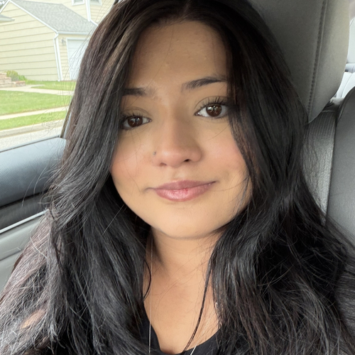 Komal S - Farmingdale Babysitter