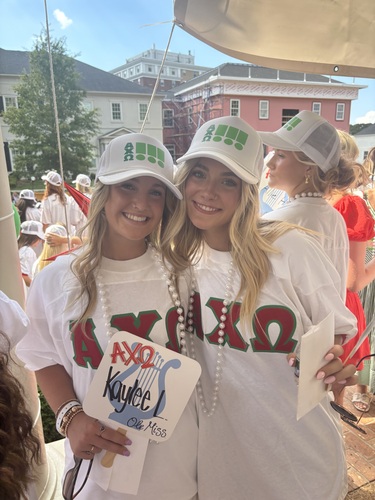 Hailey N - Ole Miss Babysitter