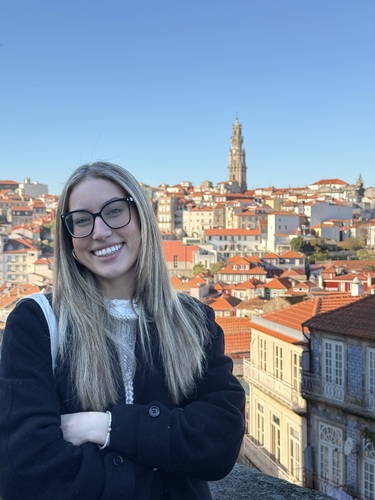 Sara F - Missouri State University-West Plains Babysitter