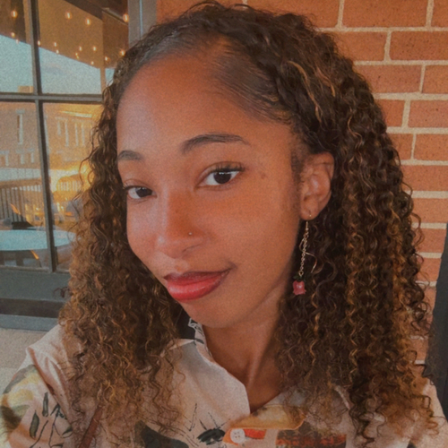 Collee W - Liberty Babysitter