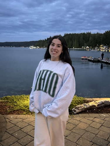 Ella W - Ohio University Babysitter