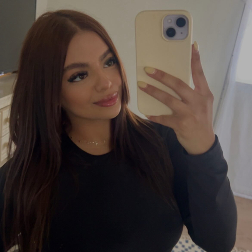 Iliana O - Undefined Babysitter