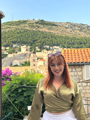 Emi W - UNT Babysitter