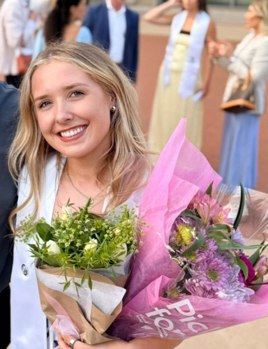 Isabella J - Belmont Babysitter