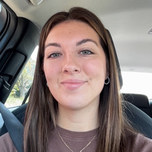 Jocelyn F - Community College of Allegheny County Babysitter