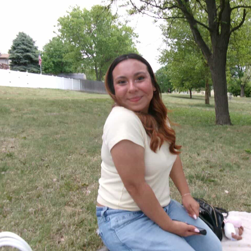 Jaqueline H - Undefined Babysitter