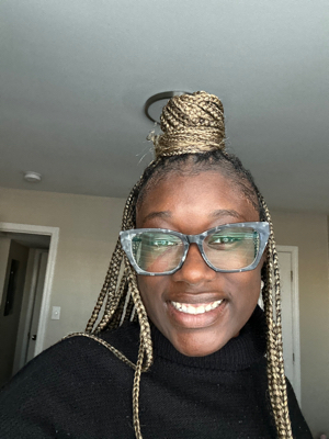 Taylar B - Delgado Babysitter