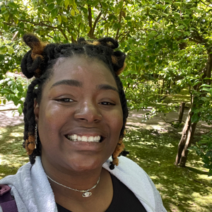 Tajane'A T - UIUC Babysitter