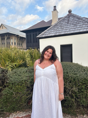 Londyn E - Auburn Babysitter