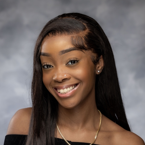 Laila W - St. Thomas Aquinas Babysitter
