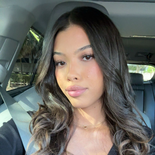 Isabel S - Palm Beach State Babysitter