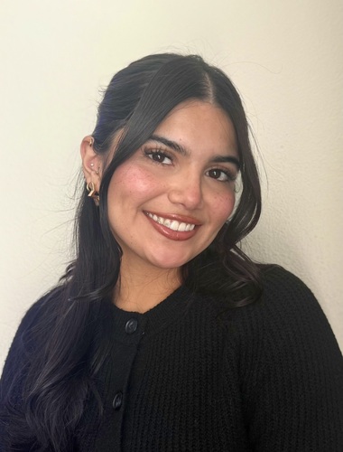 Ashley D - College of the Canyons Babysitter