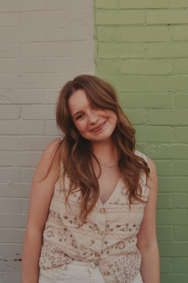 Allie M - Lipscomb Babysitter