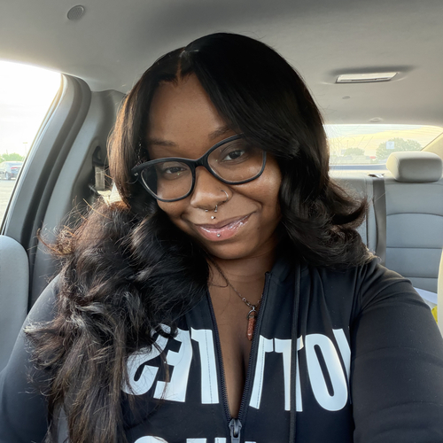 Robyn M - University of Memphis Babysitter