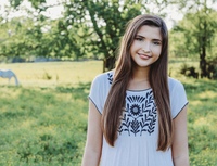 Lindy T – South Alabama Student Seeking Babysitting Jobs