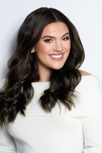 Olivia T - UNK Babysitter