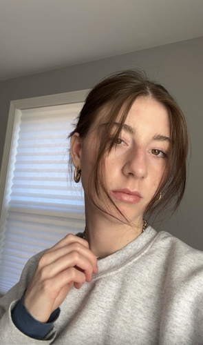 Caitlin U - Greenfield Community College  Babysitter