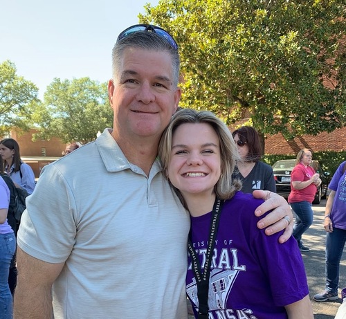 Isabella H - The Salon Professional Academy-North Little Rock Babysitter