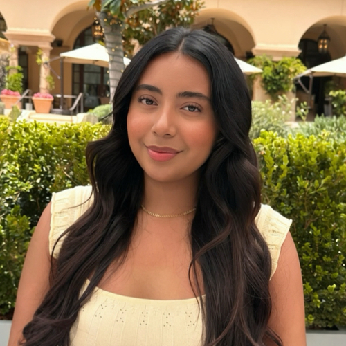 Roxana D - SMC Babysitter