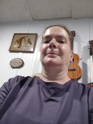 Julie W - Evergreen Babysitter