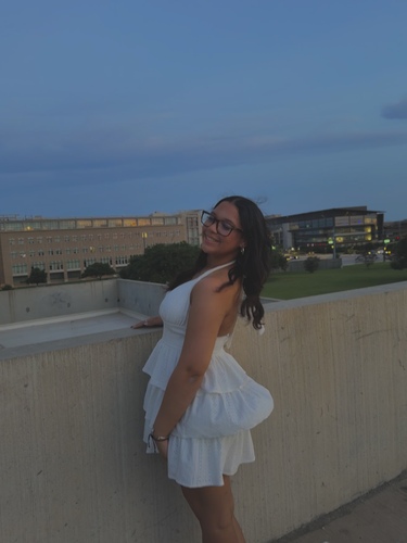 Bri H - Blinn College Babysitter