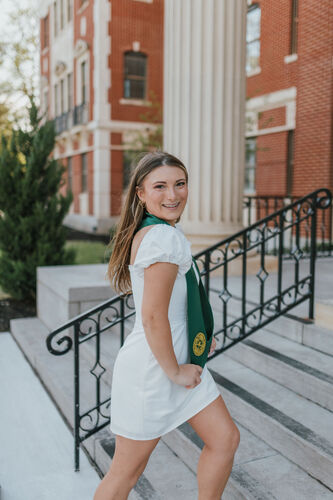 Sophie G - Baylor Babysitter