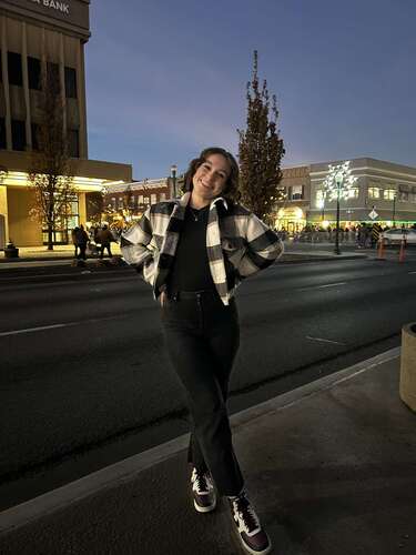 Iris M - College of Southern Maryland  Babysitter