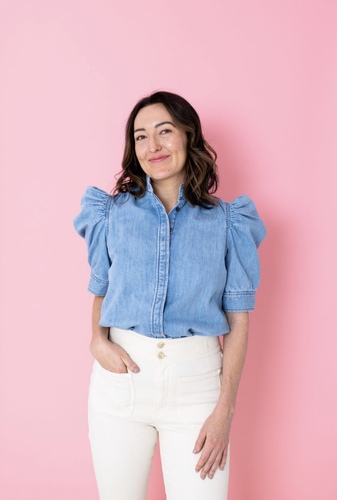 Sian T - AAU Babysitter